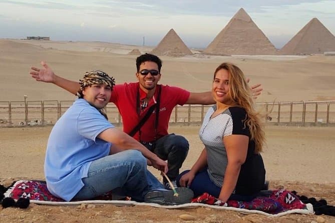 Private Tour Giza Pyramids, Old Egyptian Museum and Khan Khalili