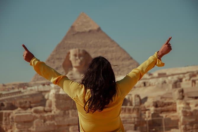 Private Tour To Giza Pyramids and Sphinx
