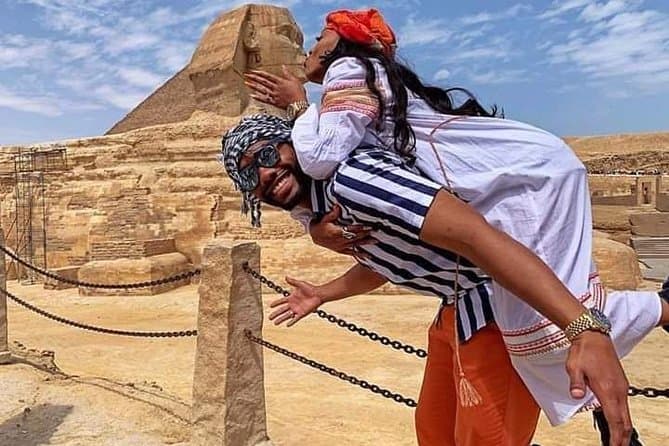 Half Day Tour to Giza Pyramids and Sphinx from Cairo