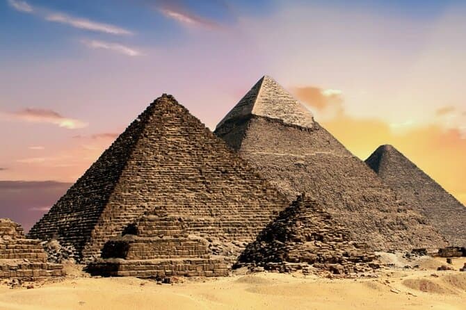 Private Tour To Giza Pyramids, Sakkara and Memphis Day Tour 2026