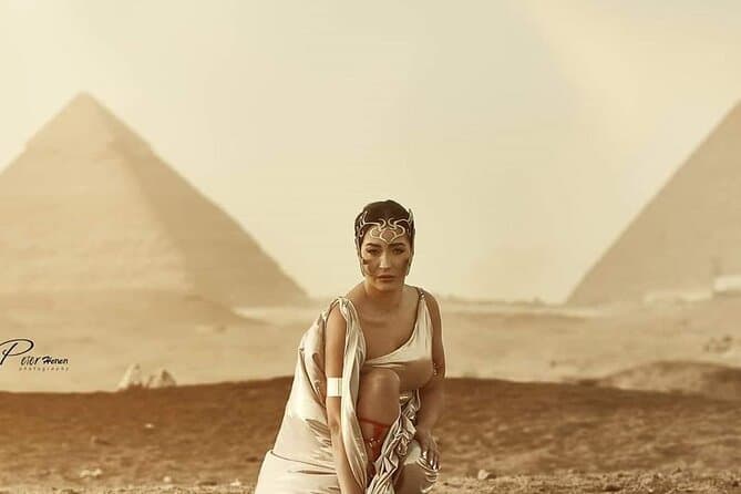 Cairo Layover Tour to Pyramids & Museum