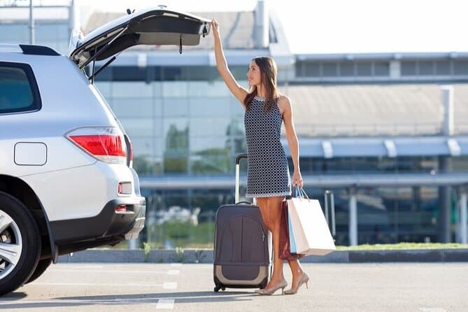 One private transfer from Cairo airport to Cairo/Giza hotel Or Hotel to Airport