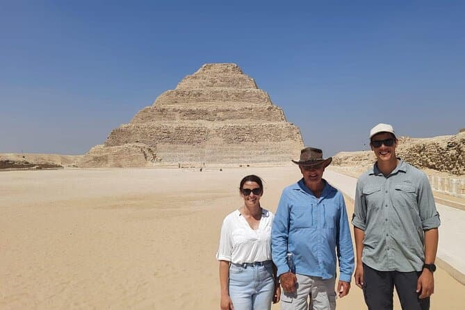 6-Hours VIP Private Day Memphis city ,Sakkara pyramids & Dahshur