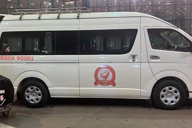 Airport Meet & Greet Service + Transfer to Hotel