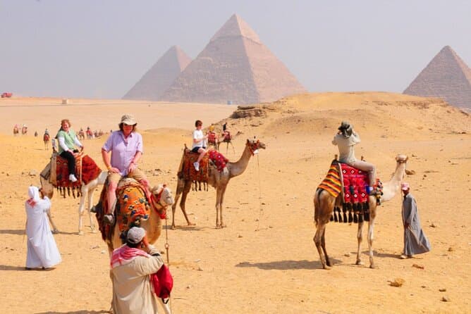 Giza Pyramids & Sphinx Small-Group Journey with Tour Guide