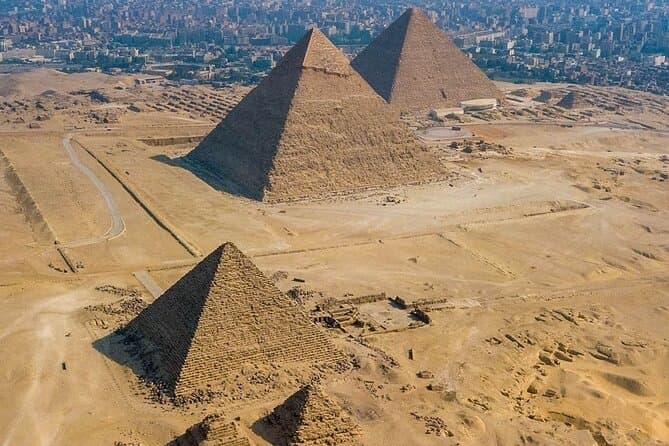 2-Days Private Guided Tour in Egypt with Pickup