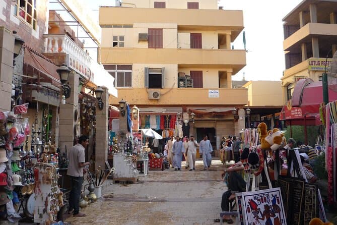 Private Tour Shopping in Luxor City