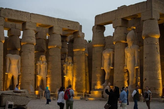 Private Tour West Bank and East Bank and King Tut Tomb in Luxor
