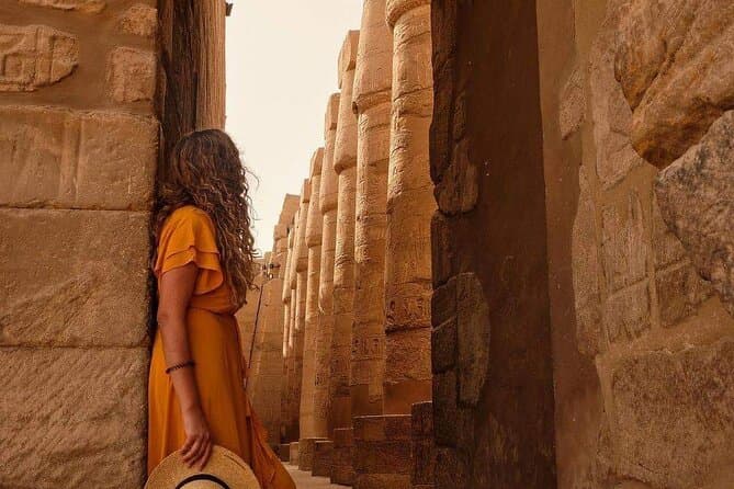 Private Luxor 2 Days Tour with Luxor Museum Habu Temple and More