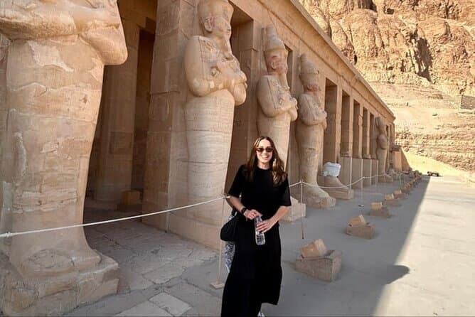 Private Luxor West Bank Day Tour with Hotel Pickup & Guide
