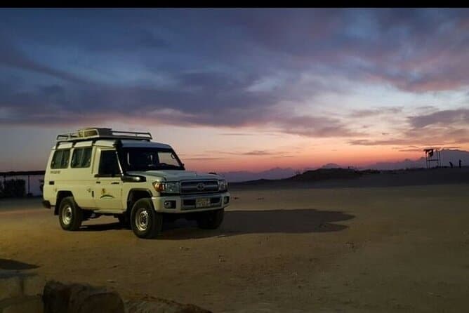 Hurghada Desert Safari, Stargazing, Bedouin Dinner & Jeep Tour