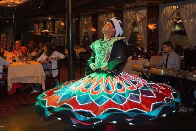 VIP Dinner Cruise Salling in River Nile with Belly Dancer