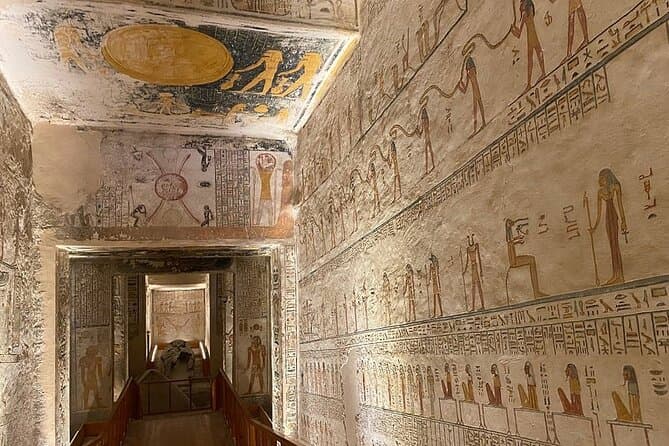 Excursion to Luxor with a special small group from Hurghada