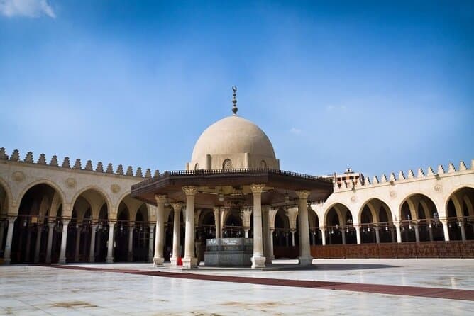 Old Cairo and Khan el Khalili Private Tour