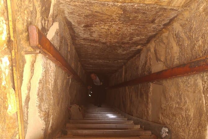 Secrets of the Old Kingdom: Sakkara, Dahshur & Serapeum