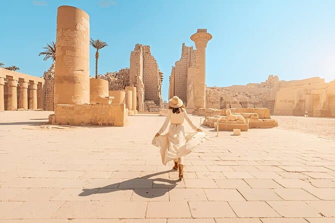 جولة خاصة ليوم كامل في الأقصر من القاهرة بالطائرة مع الغداء