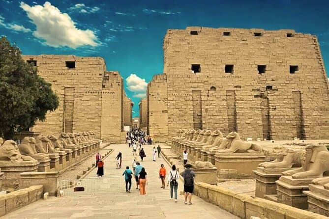 Cairo to Luxor tour: Valley of Kings, Hatshepsut, Karnak & Memnon