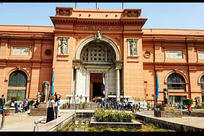 Cairo Day Tour Egyptian Museum Citadel and Khan El Khalili