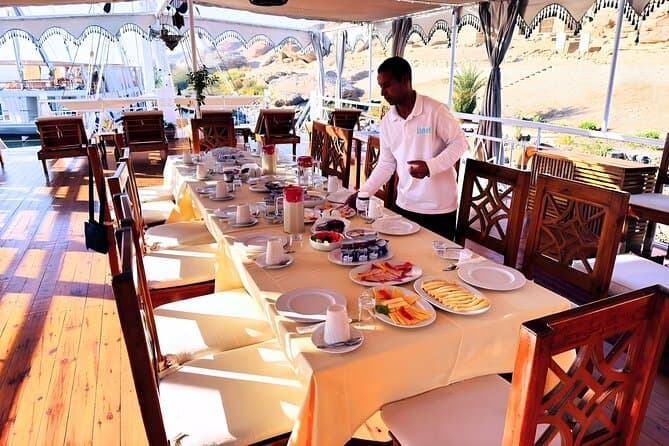 5-Night Luxury Dahabiya Nile Cruise from Luxor to Aswan