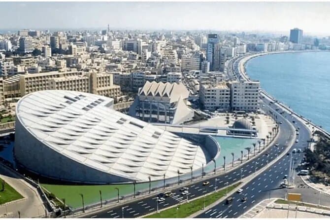 Alexandria Day Tour from Cairo – Catacombs, Citadel & Library