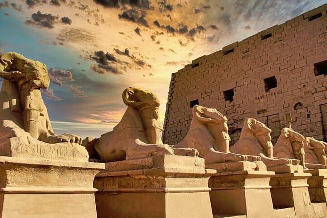 1 Night Stay on Luxor East Bank with Lunch and Accommodation