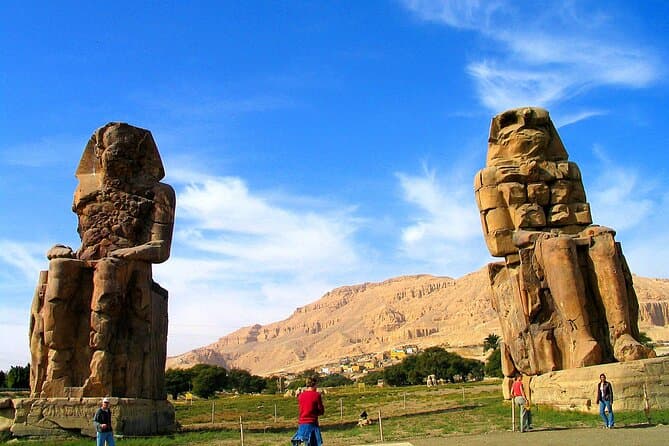 Private 2 Day Luxor Tour with Luxor Airport Pickup and Hotel Stay