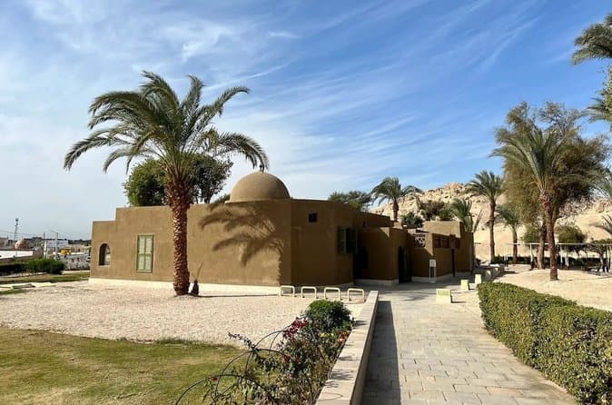وادي الملوك وبيت كارتر وتمثالا ممنون