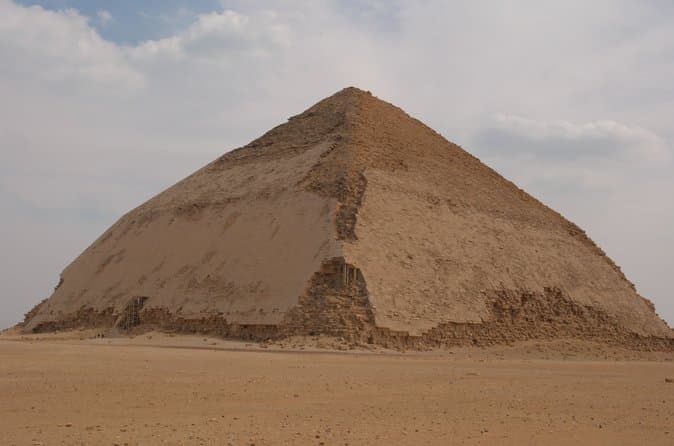 Saqqara, Memphis and Dahshur Private Tour with Lunch and Tickets