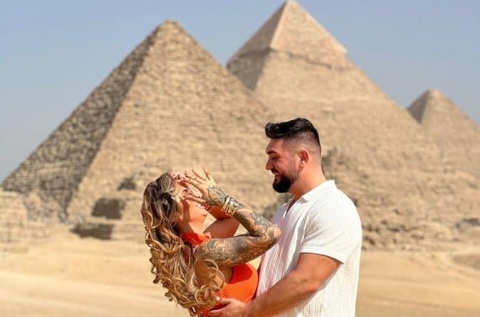 Half Day Giza Pyramids Private Tour with Expert Guide