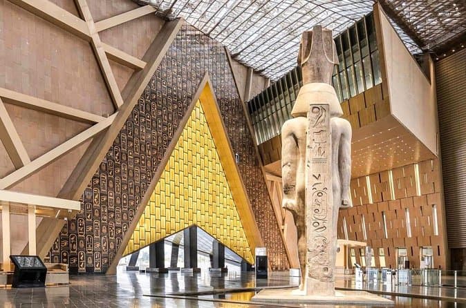 Cairo in 1 day New Museum with Mini Bus from Hurghada