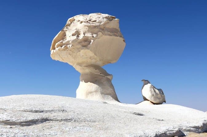 2 Day Bahariya Oasis, White and Black Desert Tour from Cairo