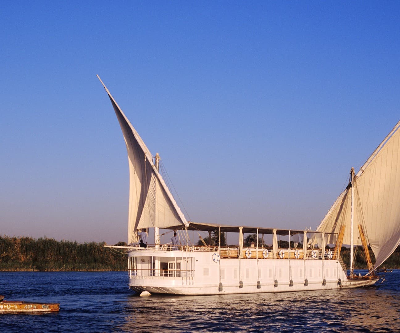 Lazuli Gordon Pacha, a Nile dahabiya, operated by Lazuli