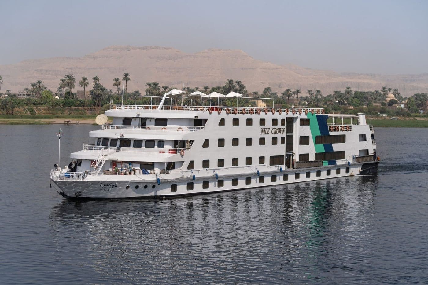 Nile Crown I