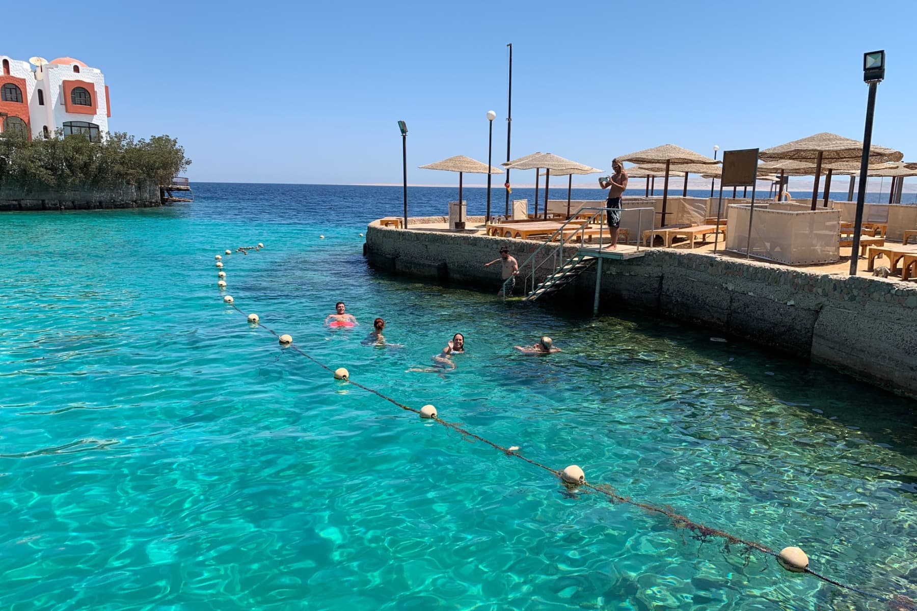 Blue Water Dive Resort