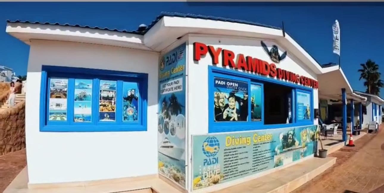 Pyramids Diving Club