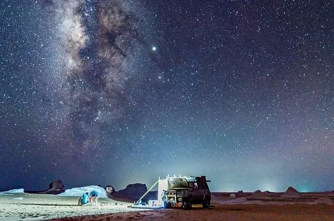 Circuit de 2 jours au désert Blanc et à l'oasis de Bahariya