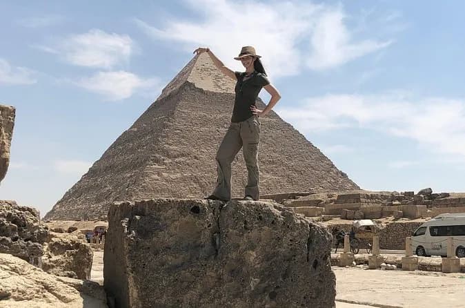 Best of Cairo Private Giza Pyramids, Sphinx and Grand Museum Tour