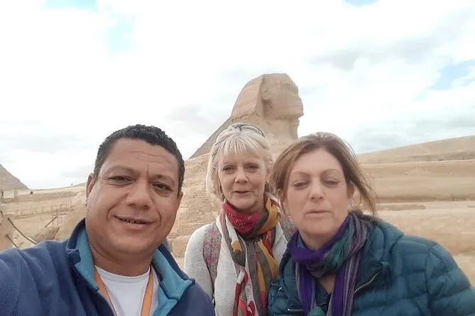Tour guiado de 2 días: El Cairo antiguo, las pirámides de Guiza, Saqqara y más