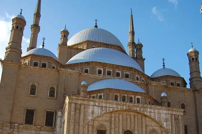 Cairo guide on site tours visit Islamic and Coptic Cairo