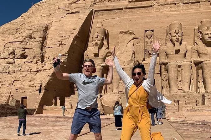 Égypte en 8 jours : Le Caire, 3 nuits de croisière sur le Nil, Abou Simbel et montgolfière