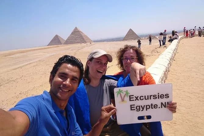 Desde Makadi Bay: excursión de un día a El Cairo en coche