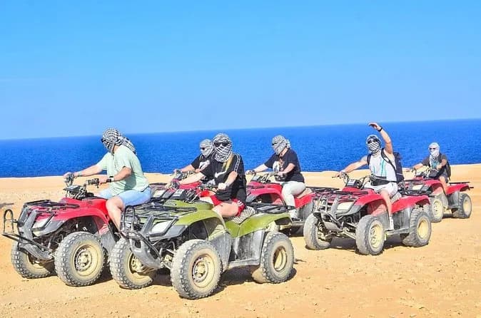 马卡迪湾:海边四轮摩托与骑骆驼之旅