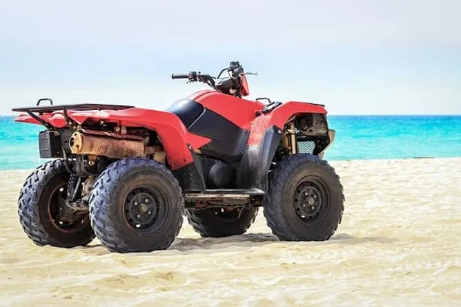Makadi Seaside e Deserto: Avventura in Quad di 2 ore