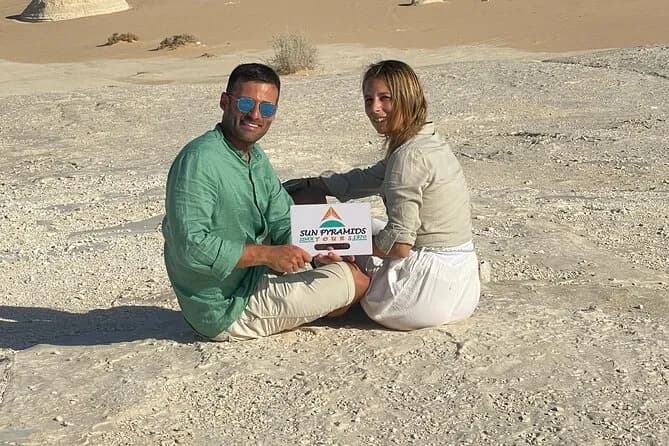 Excursion privée d'une journée au désert Blanc et à l'oasis de Bahariya