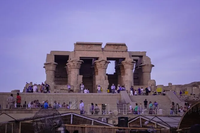 Private Full-Day Tour to Esna, Edfu & Kom Ombo Temples from Luxor