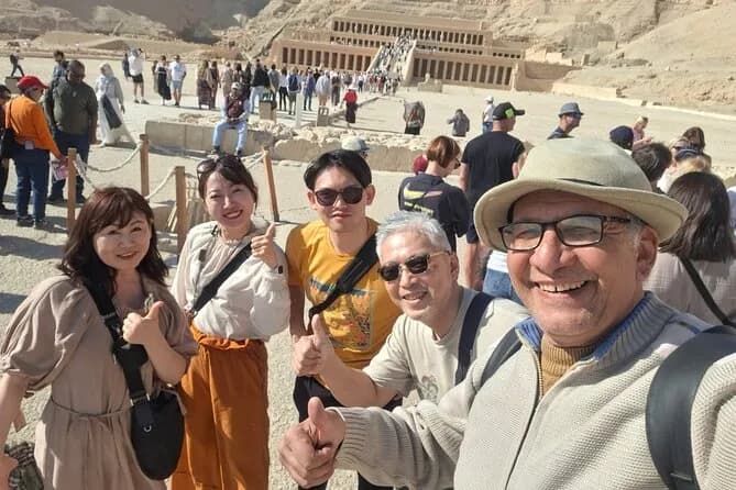 Private Half-Day West Bank Tour in Queens, Hatshepsut and Colossi
