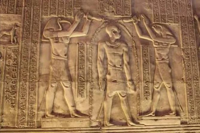 Excursión privada a los templos de Edfu y Kom Ombo desde Luxor