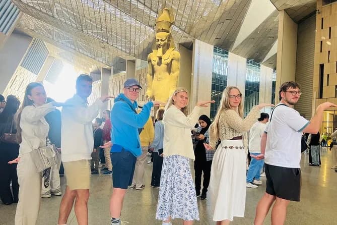 Private VIP Tour : Giza Pyramids, Sphinx & Grand Egyptian Museum