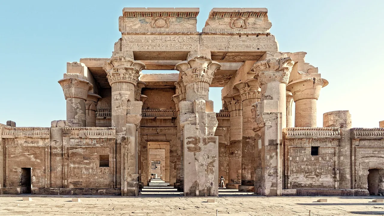 The double temple of Kom Ombo on the bank of the Nile